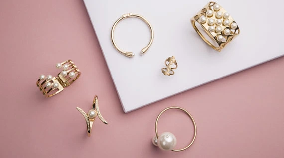 Pearls-the-new-fashion-statement